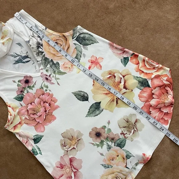 GAZE Top Sleeveless V-Neck Mock Turtleneck Floral Size Small - Picture 8 of 9